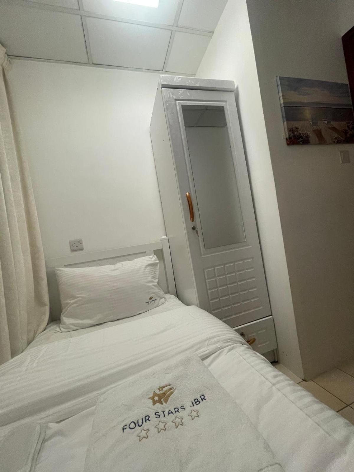 Four Stars Dubai Marina Jbr 호텔 외부 사진
